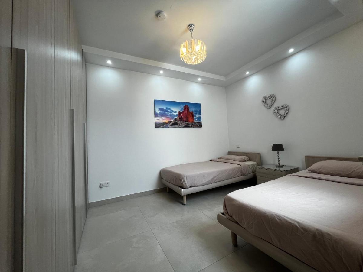 Stunning Penthouse, 2 Bedroom, Heart Of Sliema Eksteriør bilde